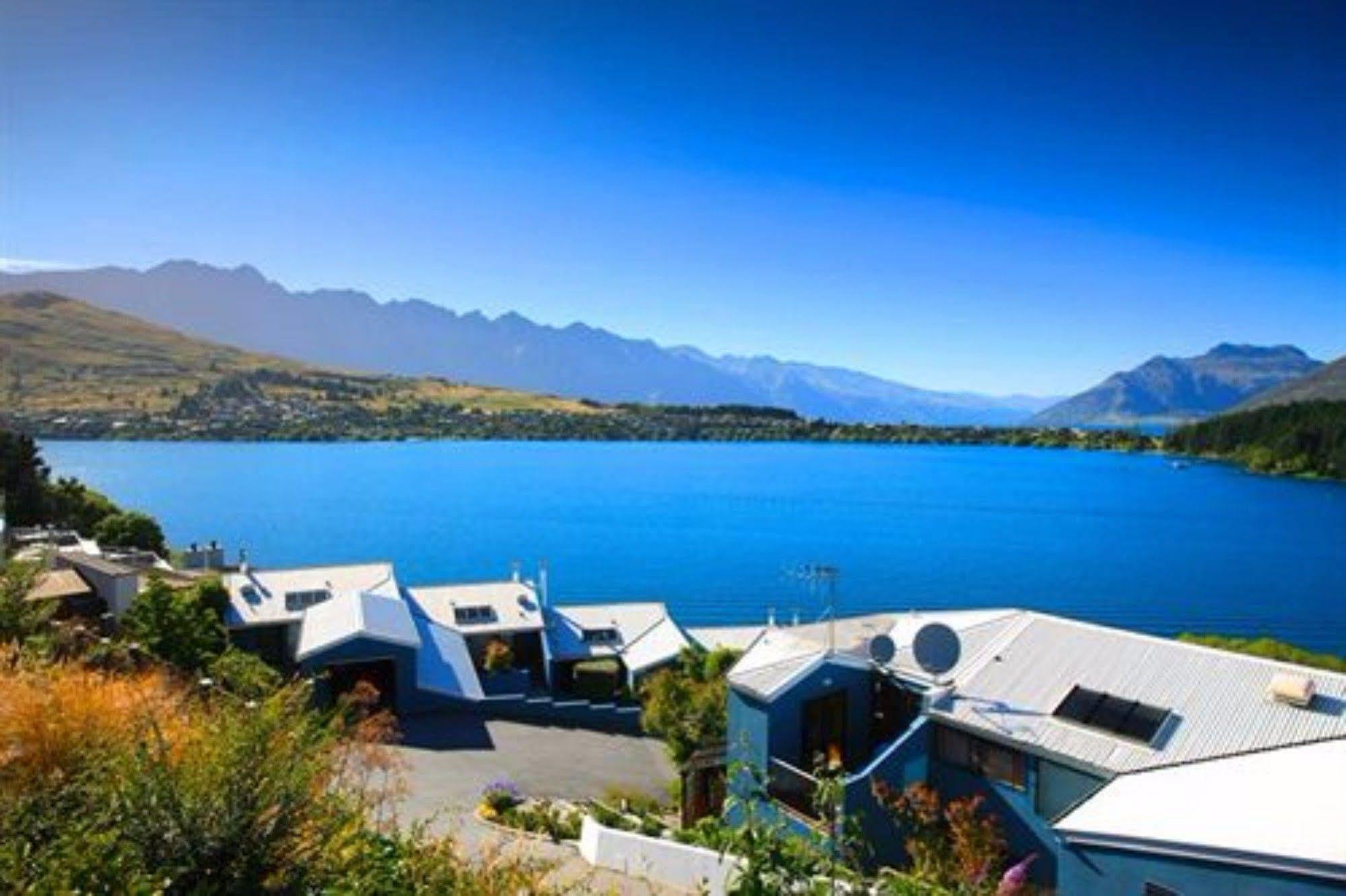 Apartments At Spinnaker Bay Queenstown Exterior photo