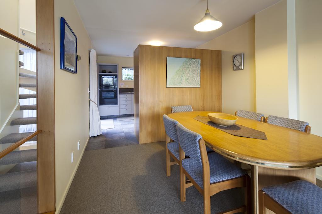 Apartments At Spinnaker Bay Queenstown Exterior photo